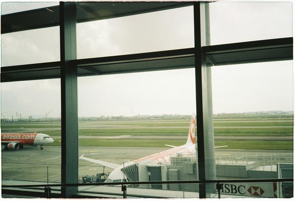 Comment choisir une croisière offrant des visites des temples bouddhistes en Thaïlande?